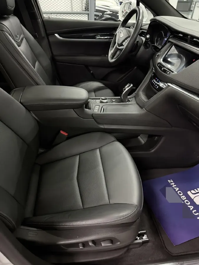 2020 Cadillac XT5 2.0T 237HP L4 9AT,autocango,china used car exporter,china ev exporter,chinese used car exporter,chinese used ev exporter