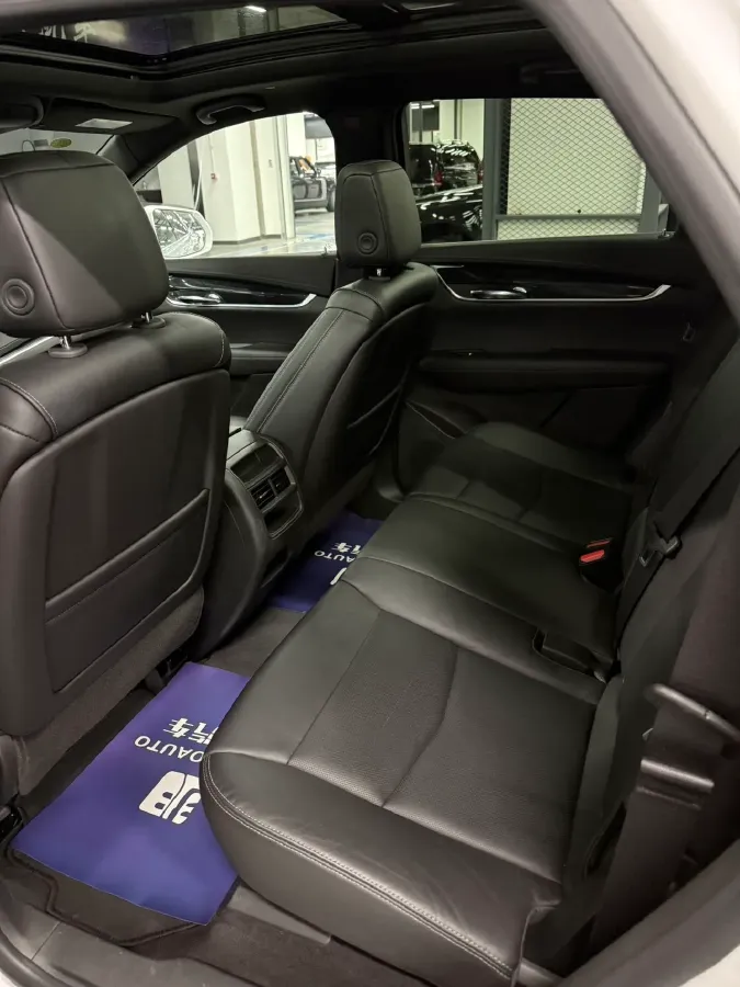 2020 Cadillac XT5 2.0T 237HP L4 9AT,autocango,china used car exporter,china ev exporter,chinese used car exporter,chinese used ev exporter