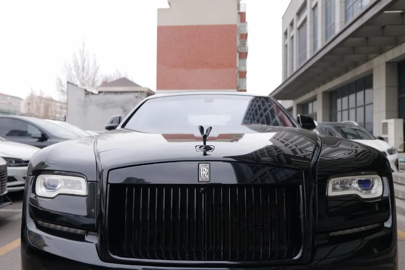 2018 Rolls-Royce Ghost 6.6T 571HP V12 8AT,autocango,china used car exporter,china ev exporter,chinese used car exporter,chinese used ev exporter