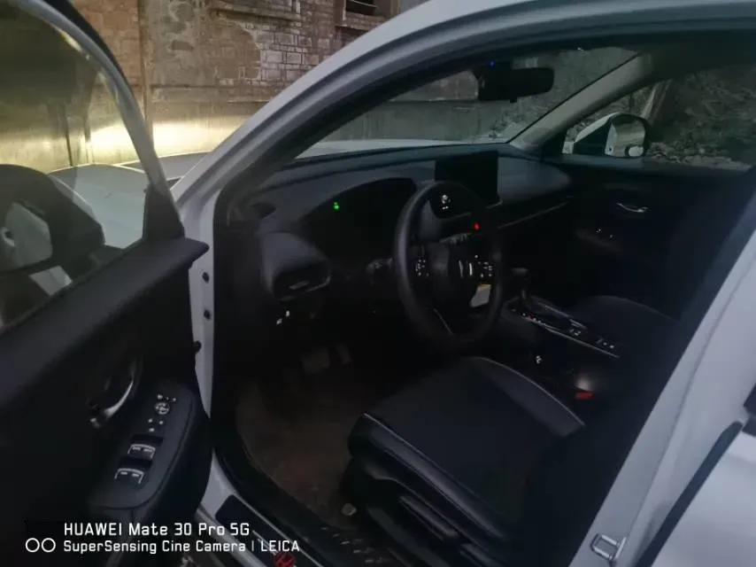 2023 Honda HR-V 1.5T 182HP L4 CVT,autocango,china used car exporter,china ev exporter,chinese used car exporter,chinese used ev exporter