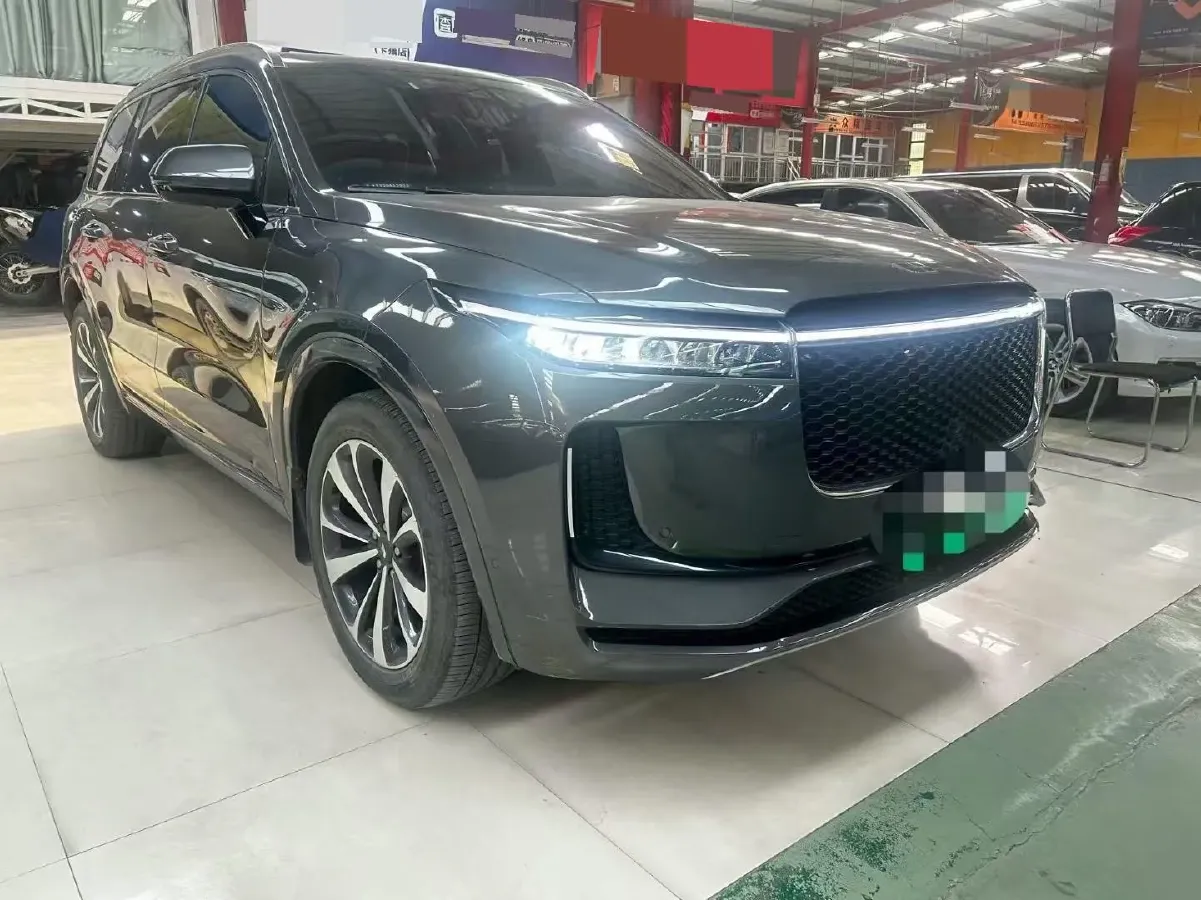 2020 Li ONE Range Extended 131HP REEV 40.5KWH,autocango,china used car exporter,china ev exporter,chinese used car exporter,chinese used ev exporter