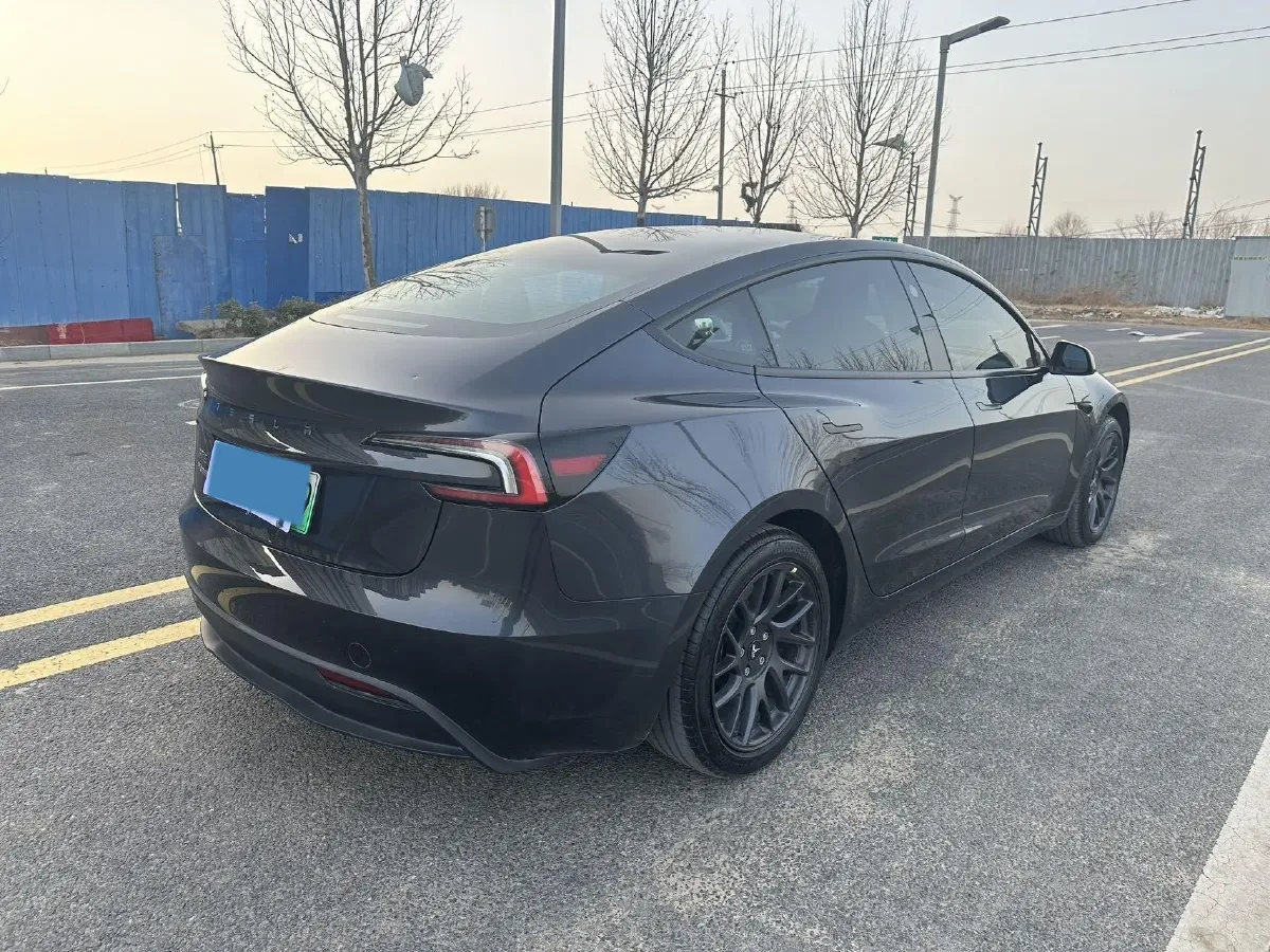 2025 Tesla Model 3 BEV 62.5KWH,autocango,china used car exporter,china ev exporter,chinese used car exporter,chinese used ev exporter