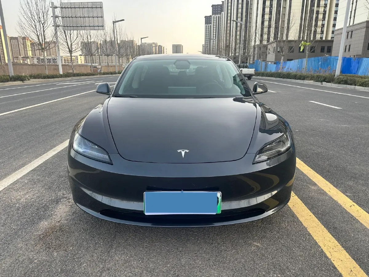 2025 Tesla Model 3 BEV 62.5KWH,autocango,china used car exporter,china ev exporter,chinese used car exporter,chinese used ev exporter