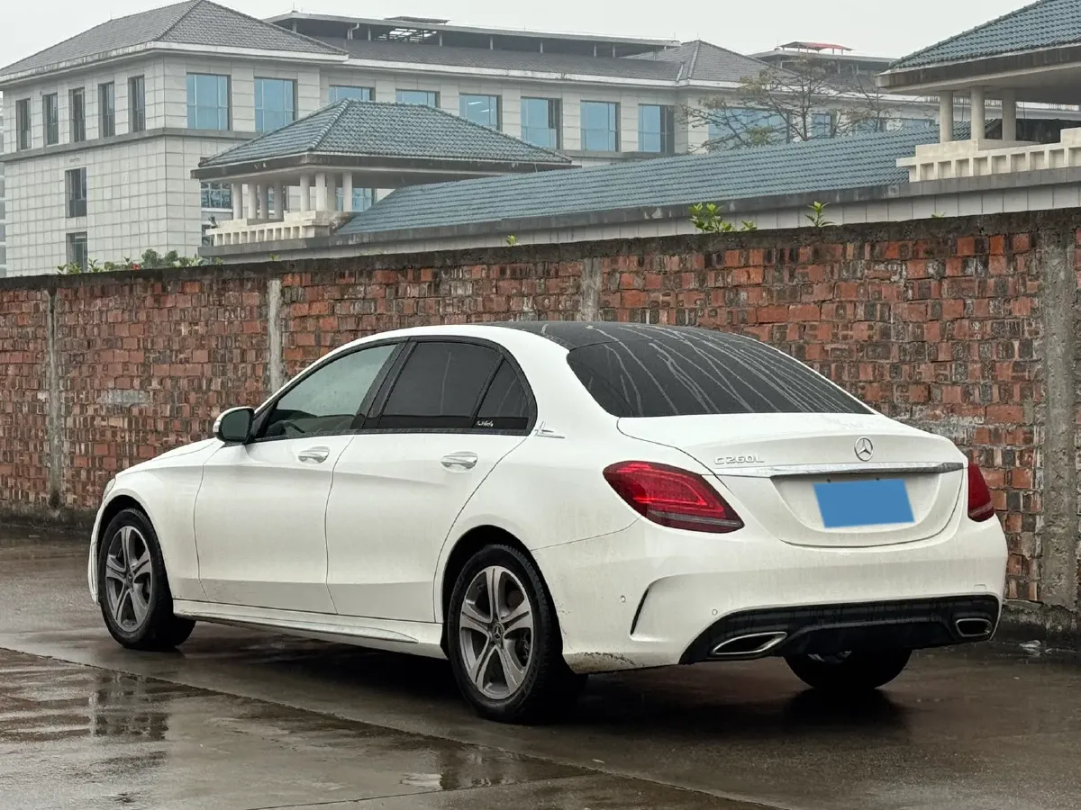 2020 Mercedes-Benz C Class 1.5T 184HP L4 9AT,autocango,china used car exporter,china ev exporter,chinese used car exporter,chinese used ev exporter
