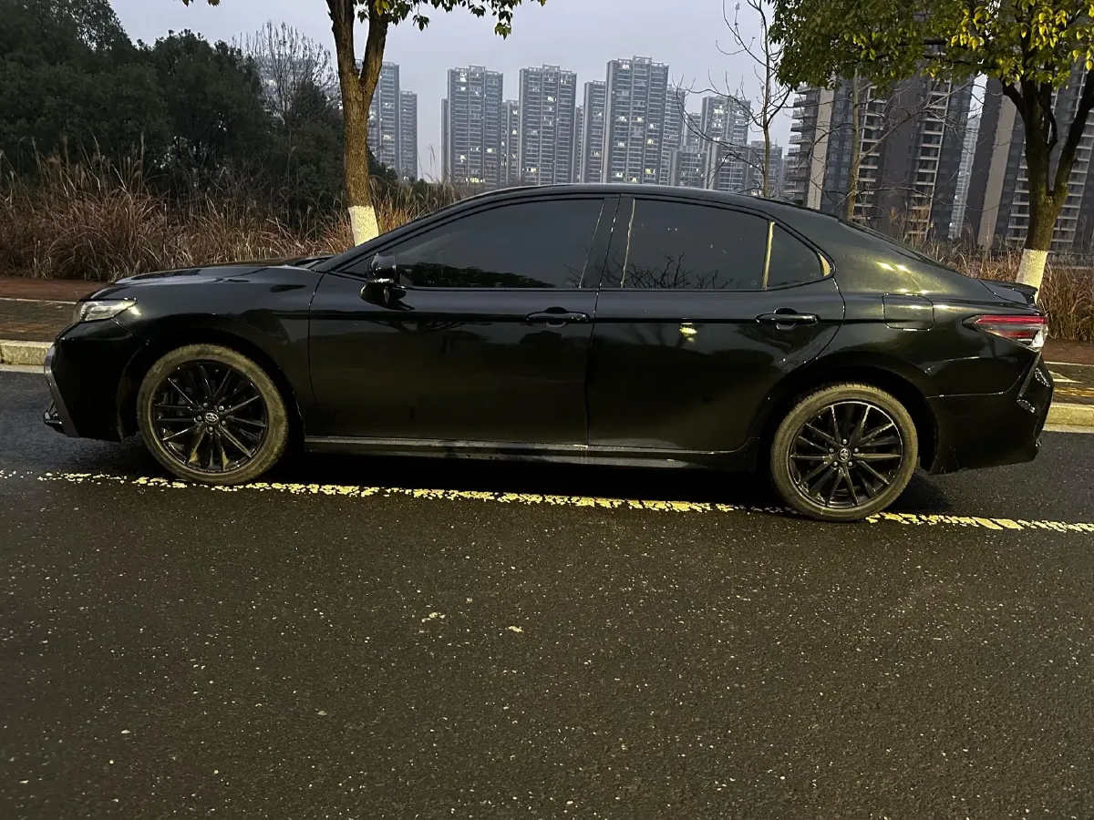 2023 Toyota Camry 2.5L 207HP L4 8AT,autocango,china used car exporter,china ev exporter,chinese used car exporter,chinese used ev exporter