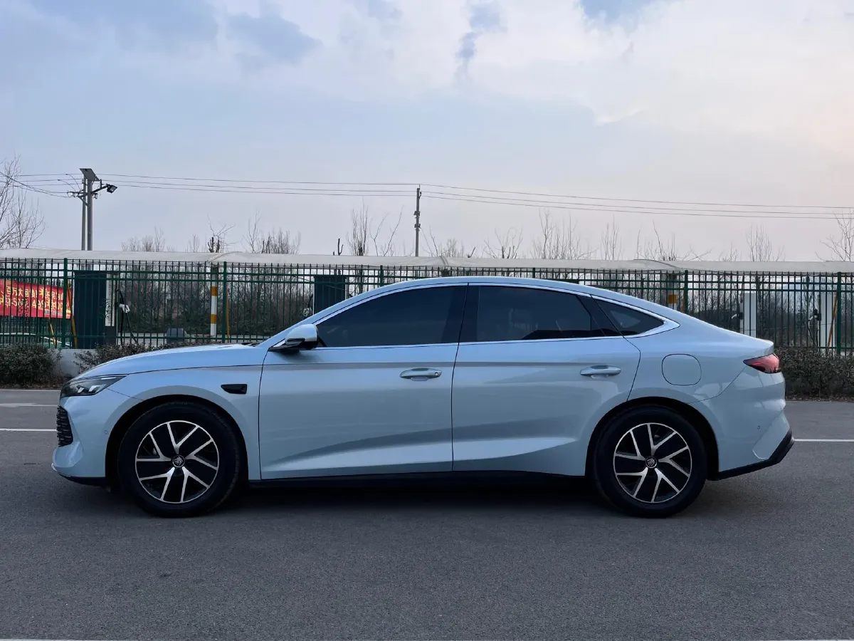 2025 BYD QinL 1.5L 101HP L4 E-CVT PHEV 10.08KWH,autocango,china used car exporter,china ev exporter,chinese used car exporter,chinese used ev exporter