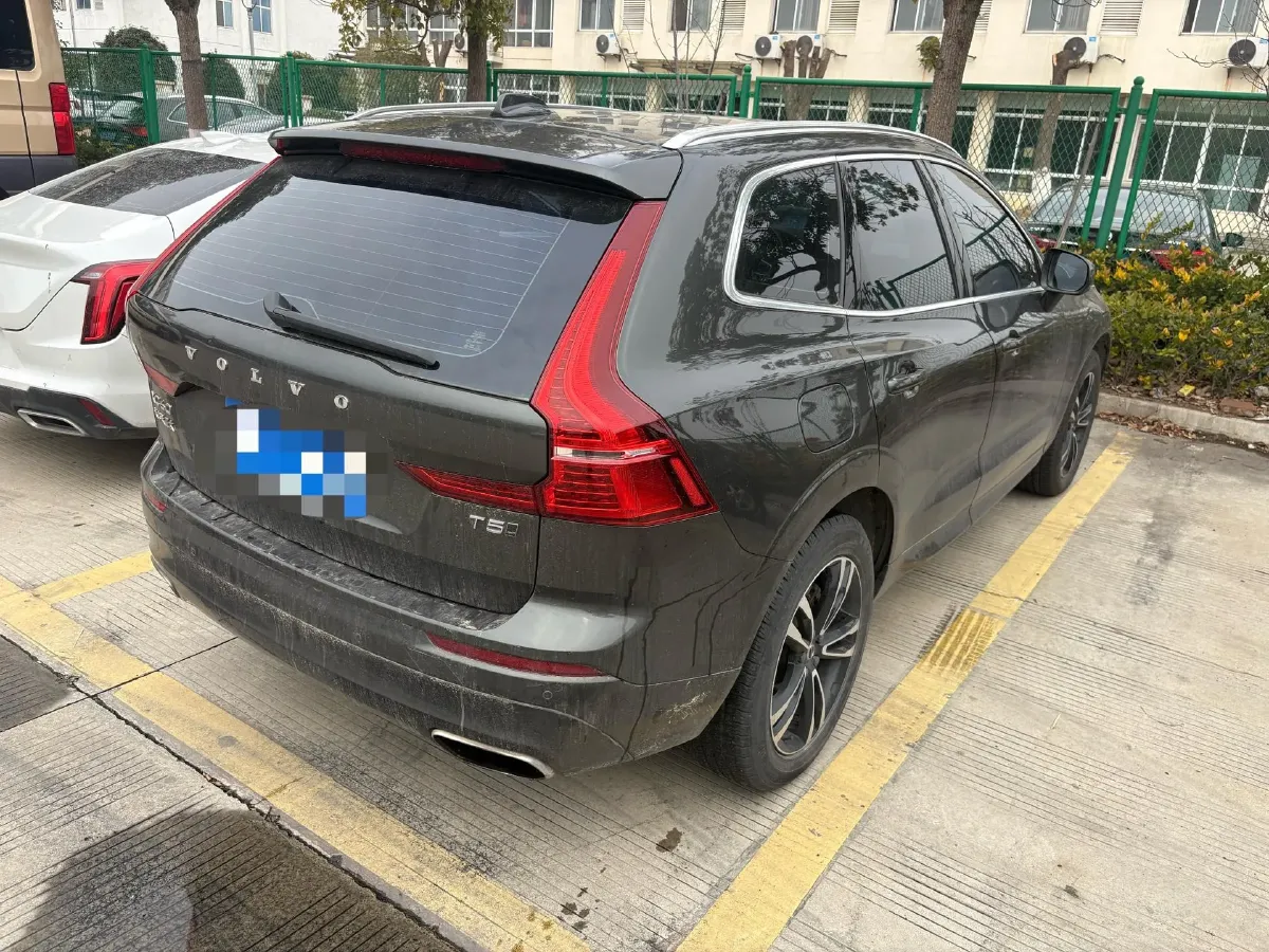 2018 Volvo XC60 2.0T 254HP L4 8AT,autocango,china used car exporter,china ev exporter,chinese used car exporter,chinese used ev exporter