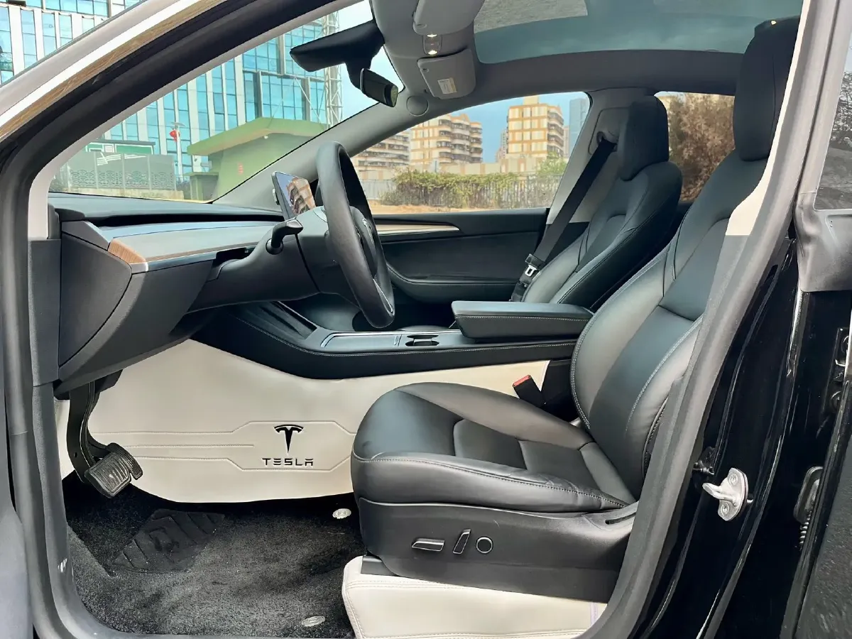 2021 Tesla Model Y BEV 60KWH,autocango,china used car exporter,china ev exporter,chinese used car exporter,chinese used ev exporter