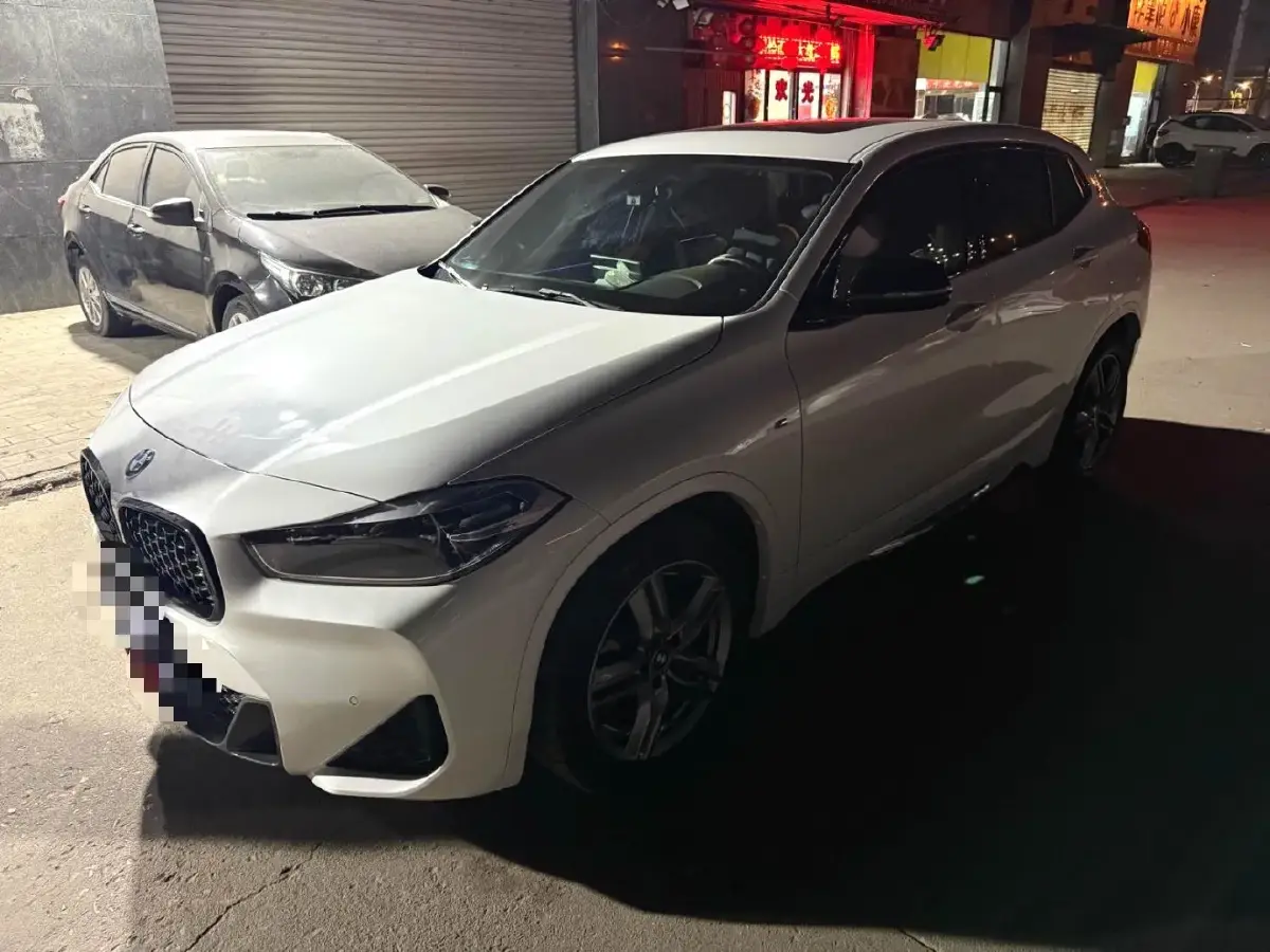 2023 BMW X2 2.0T 178HP L4 7DCT