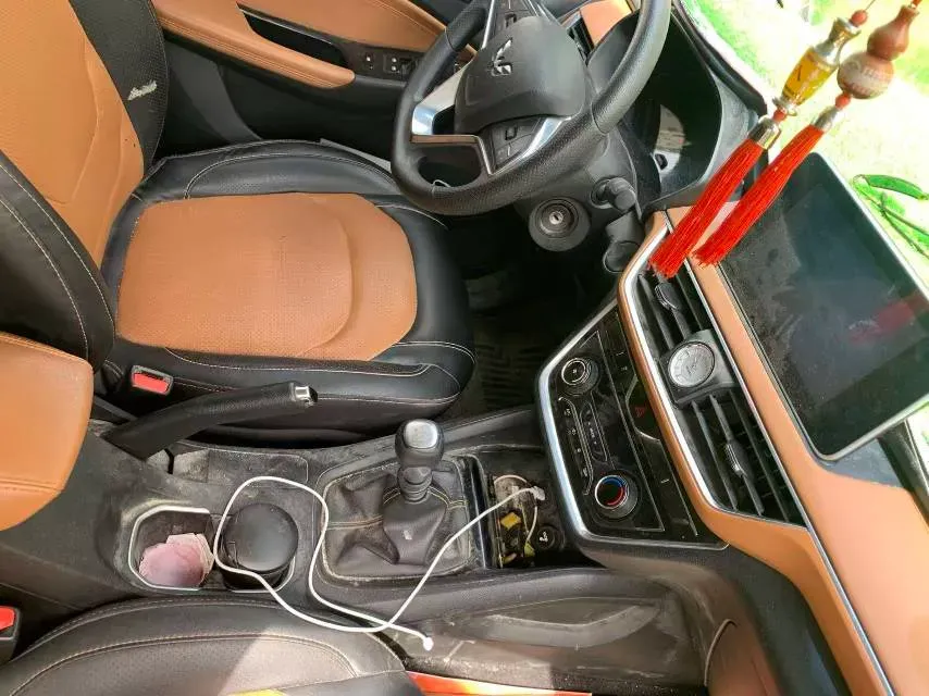 2018 WuLing HongGuang S3 1.5T 150HP L4 6MT,autocango,china used car exporter,china ev exporter,chinese used car exporter,chinese used ev exporter