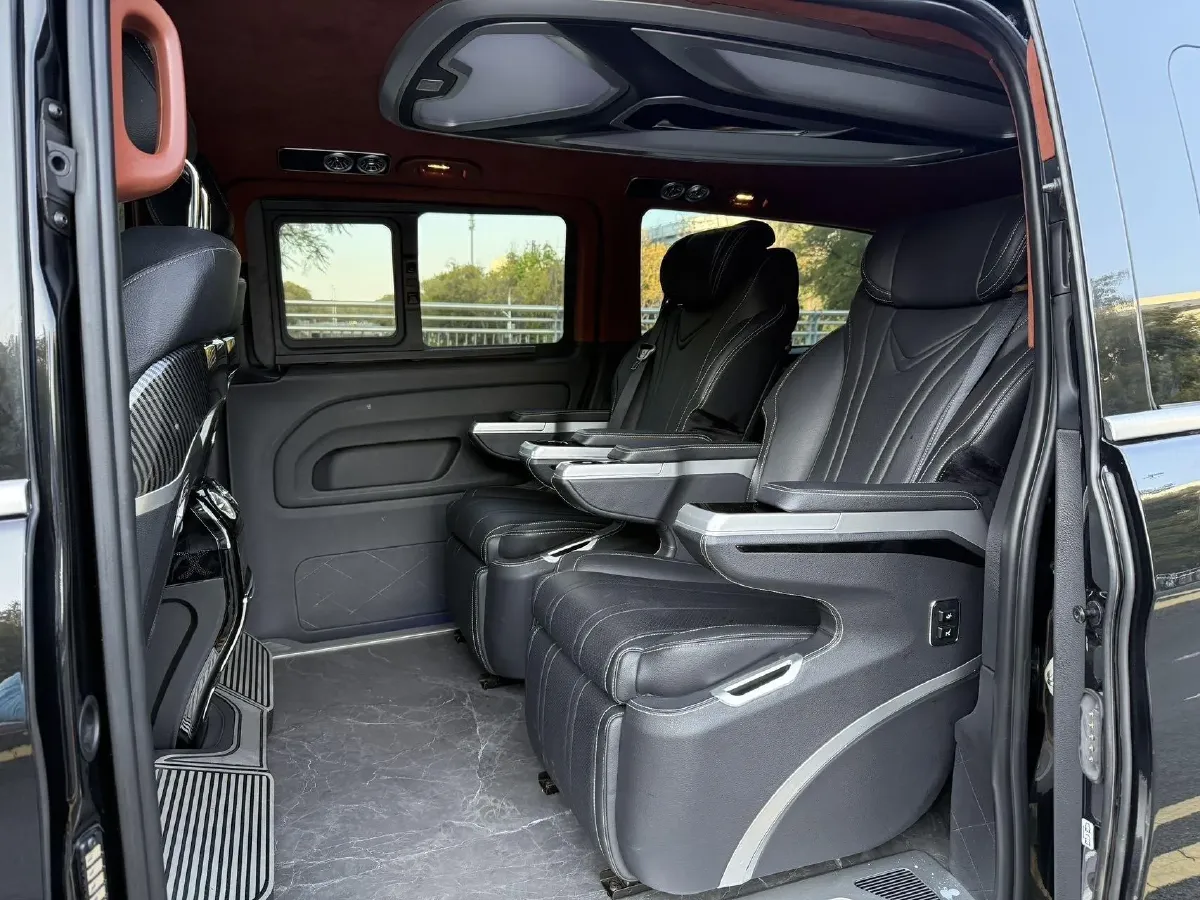 2023 Mercedes-Benz Vito 2.0T 211HP L4 9AT,autocango,china used car exporter,china ev exporter,chinese used car exporter,chinese used ev exporter