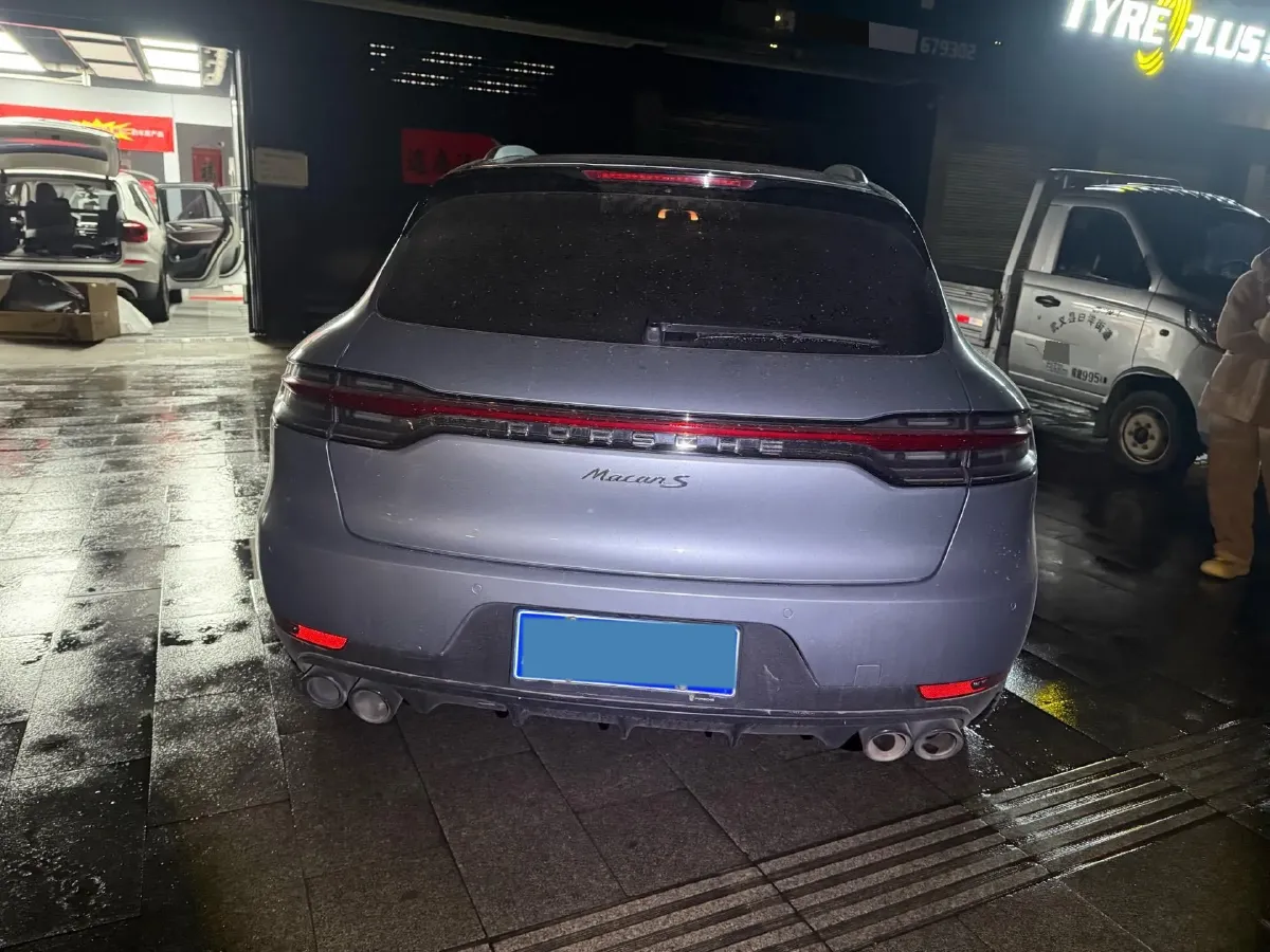 2020 Porsche Macan 2.0T 252HP L4 7DCT,autocango,china used car exporter,china ev exporter,chinese used car exporter,chinese used ev exporter