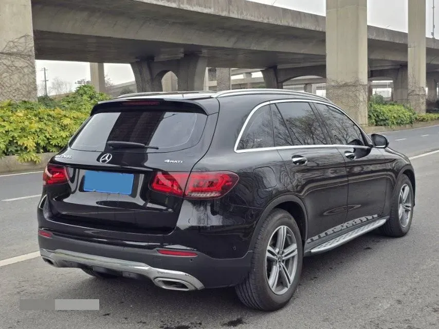 2021 Mercedes-Benz GLC Class 2.0T 197HP L4 9AT,autocango,china used car exporter,china ev exporter,chinese used car exporter,chinese used ev exporter