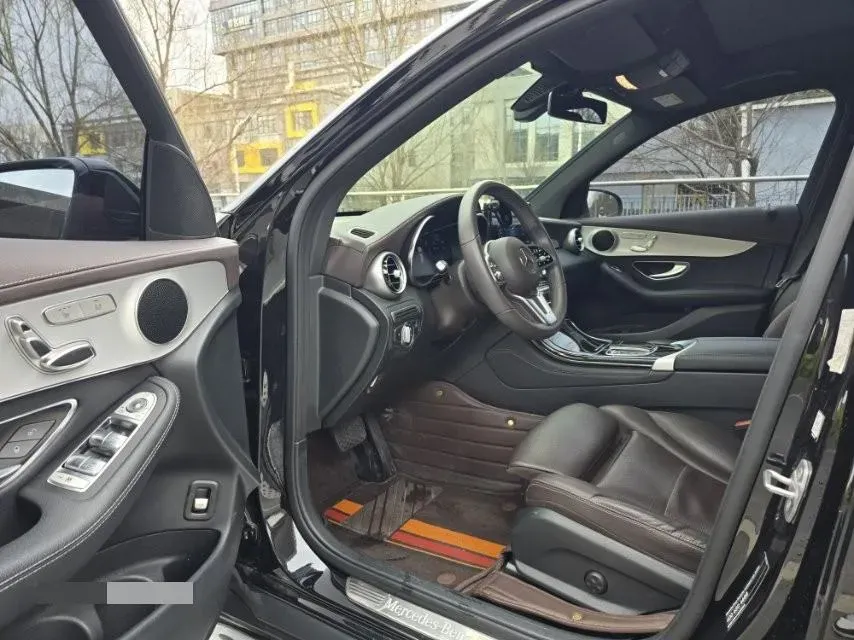 2021 Mercedes-Benz GLC Class 2.0T 197HP L4 9AT,autocango,china used car exporter,china ev exporter,chinese used car exporter,chinese used ev exporter