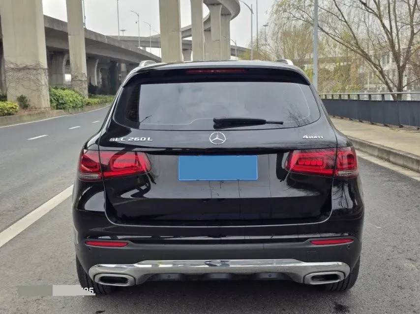 2021 Mercedes-Benz GLC Class 2.0T 197HP L4 9AT,autocango,china used car exporter,china ev exporter,chinese used car exporter,chinese used ev exporter