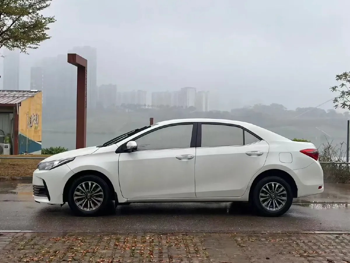 2017 Toyota Corolla 1.2T 116HP L4 CVT,autocango,china used car exporter,china ev exporter,chinese used car exporter,chinese used ev exporter