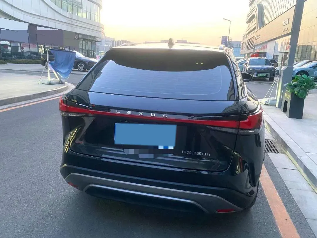2023 Lexus RX 2.5L 189HP L4 E-CVT Hybrid,autocango,china used car exporter,china ev exporter,chinese used car exporter,chinese used ev exporter