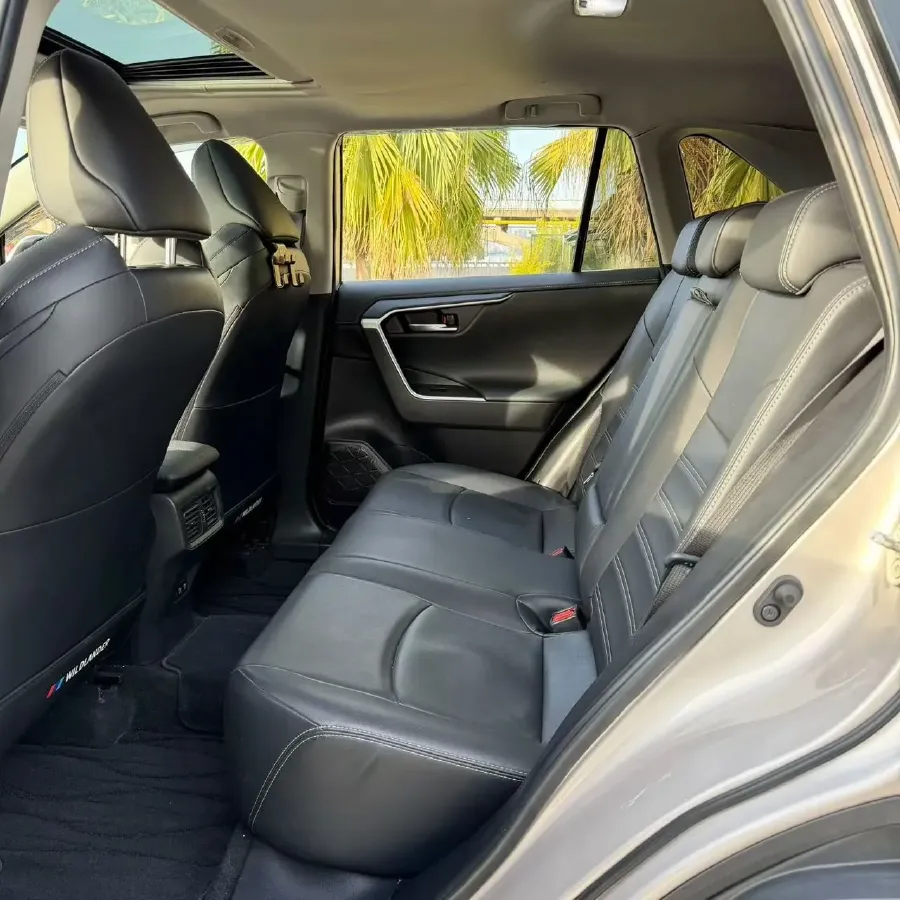 2021 Toyota Wildlander 2.0L 171HP L4 CVT,autocango,china used car exporter,china ev exporter,chinese used car exporter,chinese used ev exporter