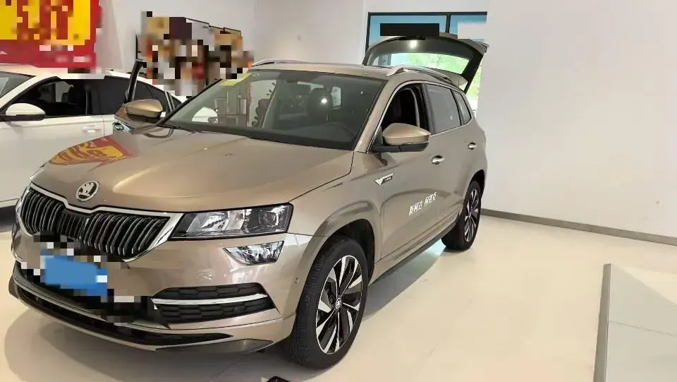 2024 Skoda Karoq 1.4T 150HP L4 7DCT,autocango,china used car exporter,china ev exporter,chinese used car exporter,chinese used ev exporter