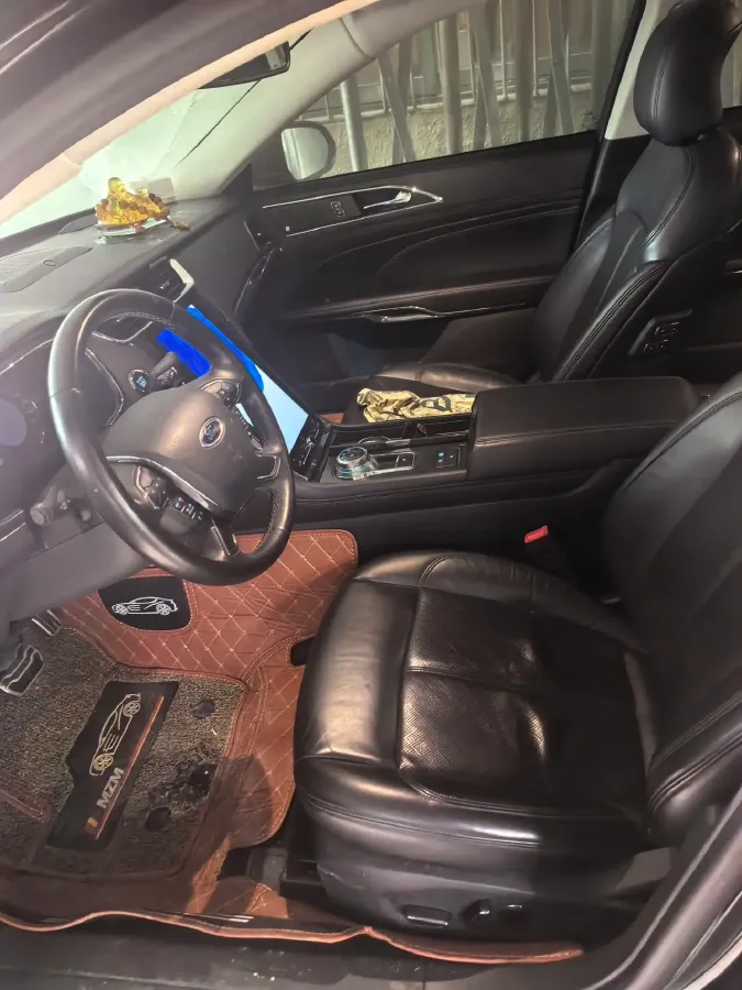 2019 Ford Taurus 2.0T 245HP L4 8AT,autocango,china used car exporter,china ev exporter,chinese used car exporter,chinese used ev exporter