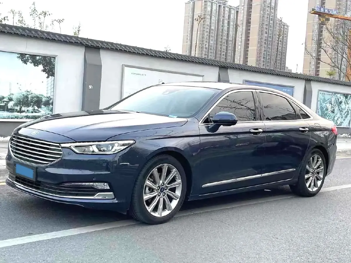 2019 Ford Taurus 2.0T 245HP L4 8AT