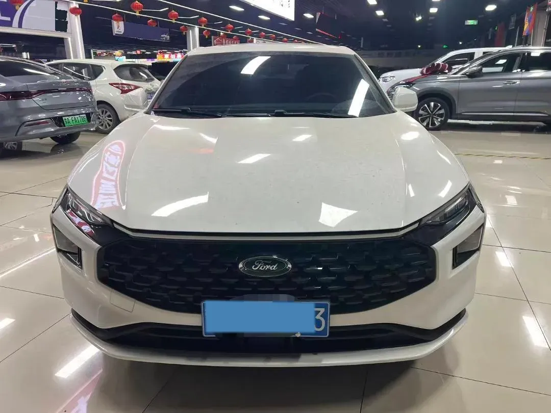 2025 Ford Mondeo 1.5T 190HP L4 8AT,autocango,china used car exporter,china ev exporter,chinese used car exporter,chinese used ev exporter