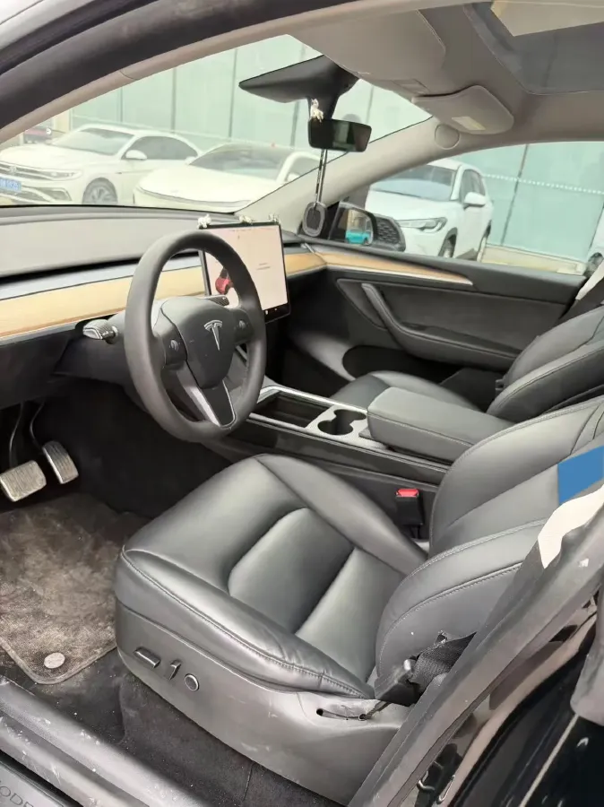 2021 Tesla Model Y BEV 60KWH,autocango,china used car exporter,china ev exporter,chinese used car exporter,chinese used ev exporter