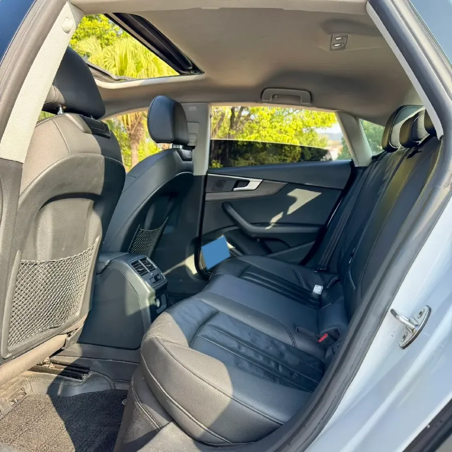 2019 Alfa Romeo Giulia 2.0T 280HP L4 8AT,autocango,china used car exporter,china ev exporter,chinese used car exporter,chinese used ev exporter