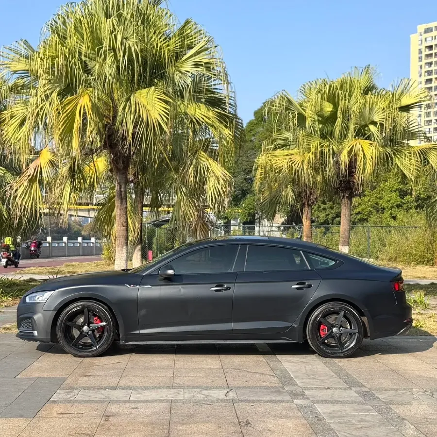 2019 Alfa Romeo Giulia 2.0T 280HP L4 8AT,autocango,china used car exporter,china ev exporter,chinese used car exporter,chinese used ev exporter