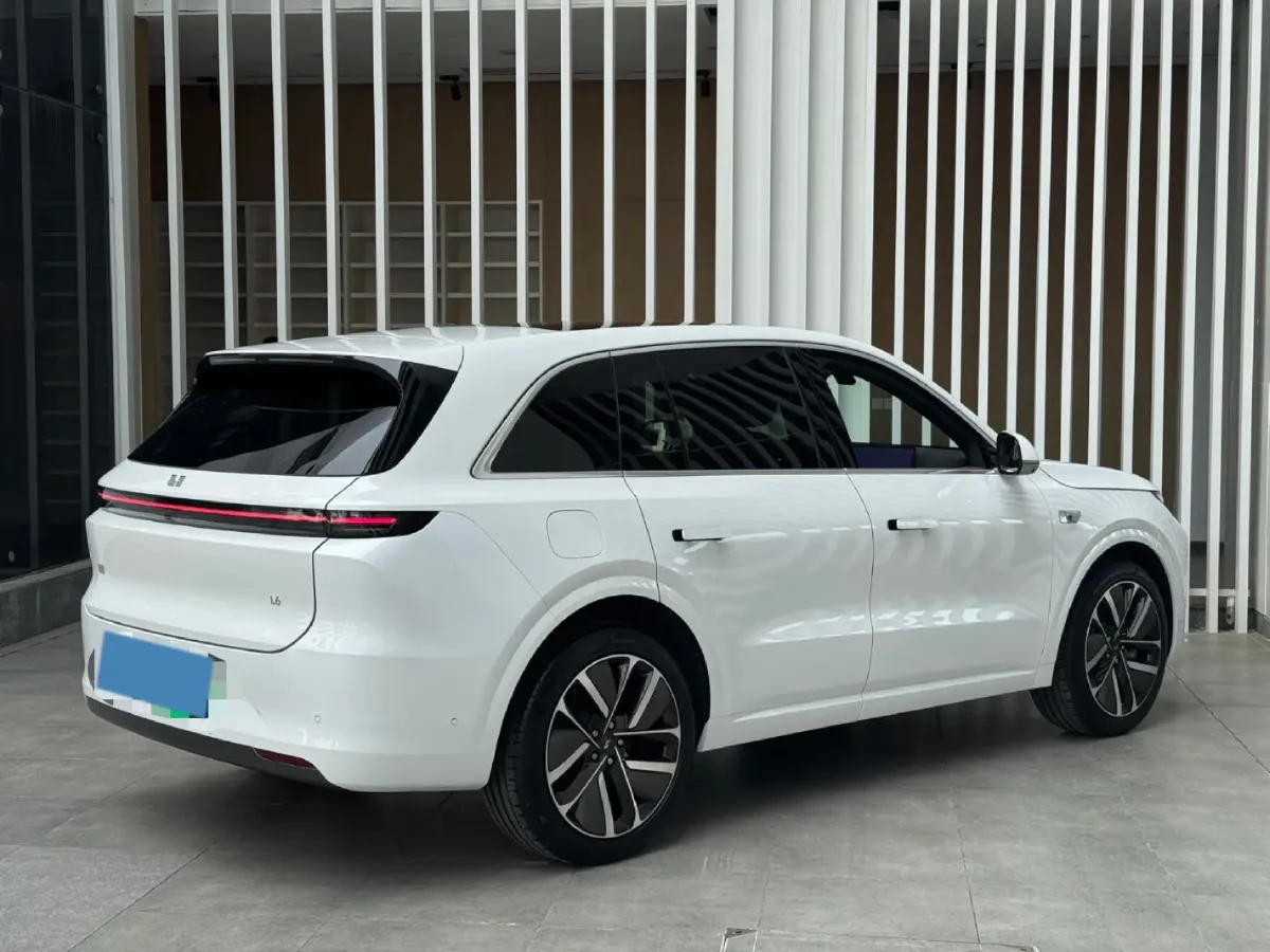 2025 Li L6 Range Extended 154HP L4 REEV,autocango,china used car exporter,china ev exporter,chinese used car exporter,chinese used ev exporter