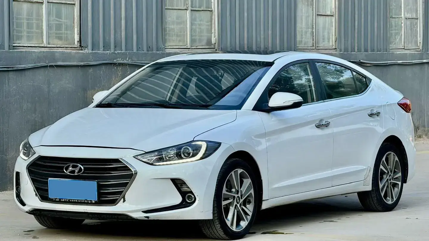 2016 Hyundai Elantra 1.6L 130HP L4 6AT