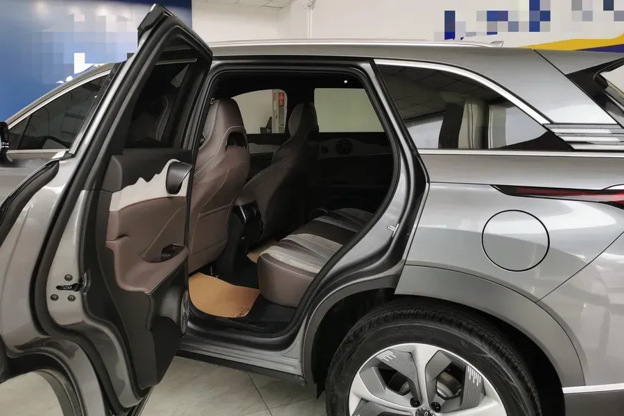 2024 BYD Frigate 07 1.5T 139HP L4 E-CVT PHEV 18.3KWH,autocango,china used car exporter,china ev exporter,chinese used car exporter,chinese used ev exporter