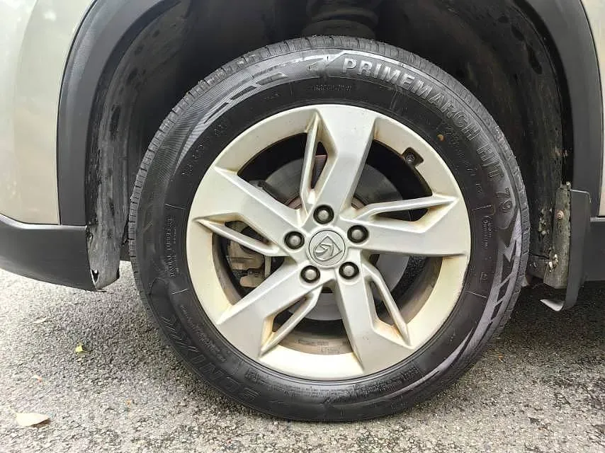 2019 BaoJun 530 1.5T 151HP L4 CVT,autocango,china used car exporter,china ev exporter,chinese used car exporter,chinese used ev exporter