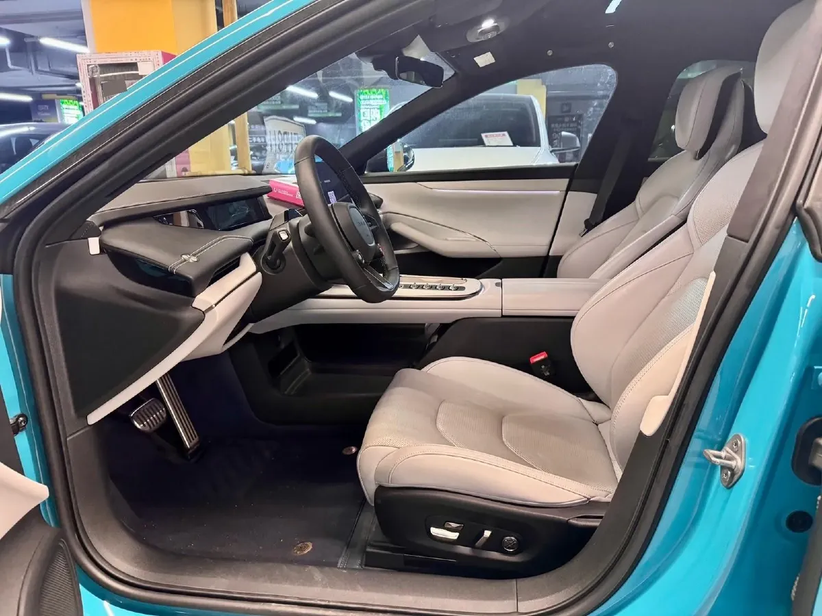 2024 MI SU7 BEV 101KWH,autocango,china used car exporter,china ev exporter,chinese used car exporter,chinese used ev exporter