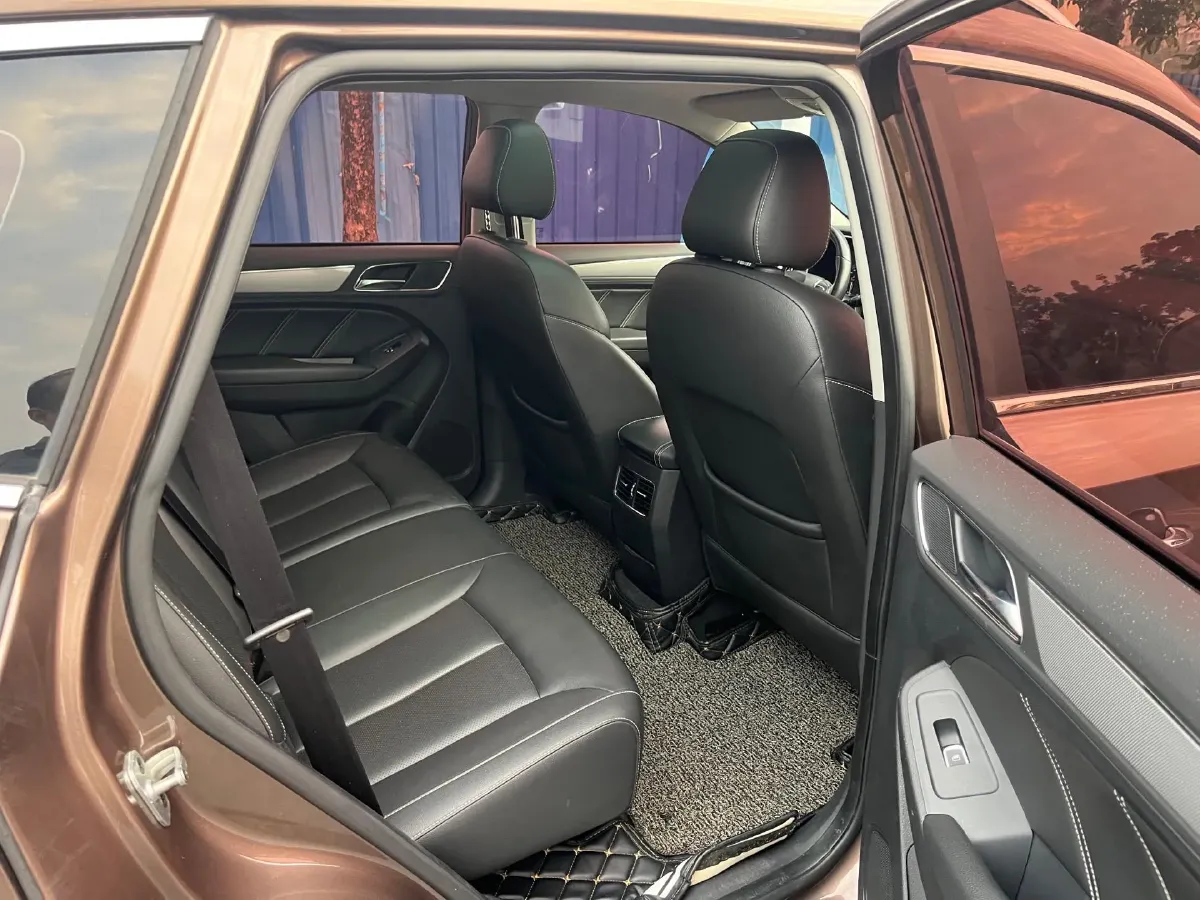 2018 Roewe RX5 1.5T 169HP L4 7DCT,autocango,china used car exporter,china ev exporter,chinese used car exporter,chinese used ev exporter