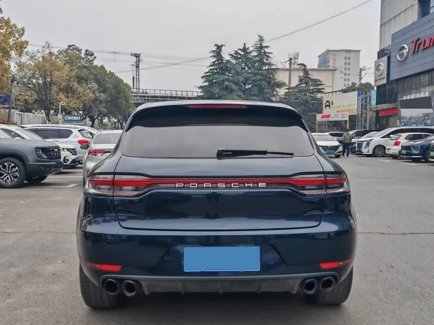 2018 Porsche Macan 2.0T 252HP L4 7DCT,autocango,china used car exporter,china ev exporter,chinese used car exporter,chinese used ev exporter