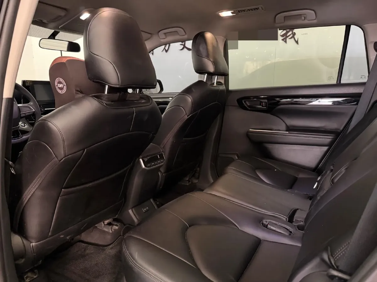 2023 Toyota Highlander 2.5L 189HP L4 E-CVT Hybrid,autocango,china used car exporter,china ev exporter,chinese used car exporter,chinese used ev exporter