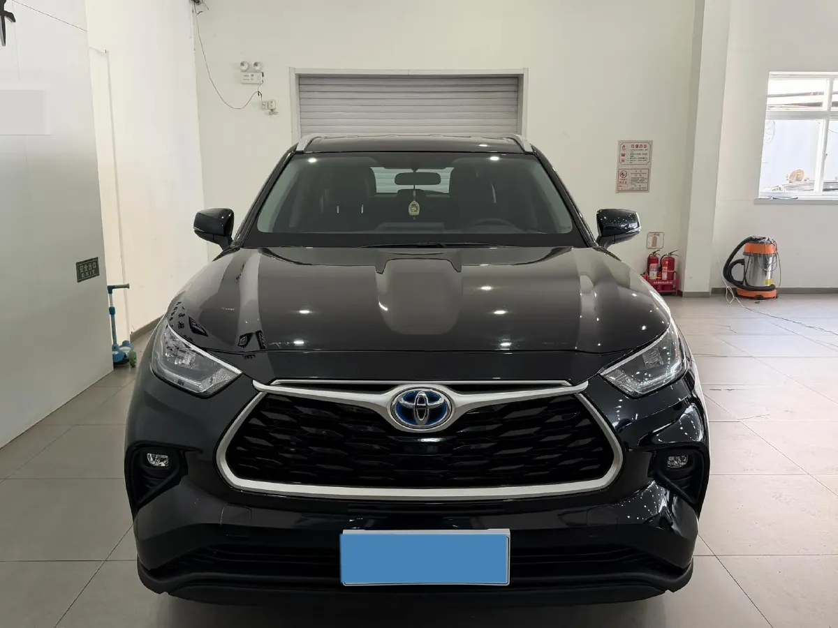 2023 Toyota Highlander 2.5L 189HP L4 E-CVT Hybrid,autocango,china used car exporter,china ev exporter,chinese used car exporter,chinese used ev exporter