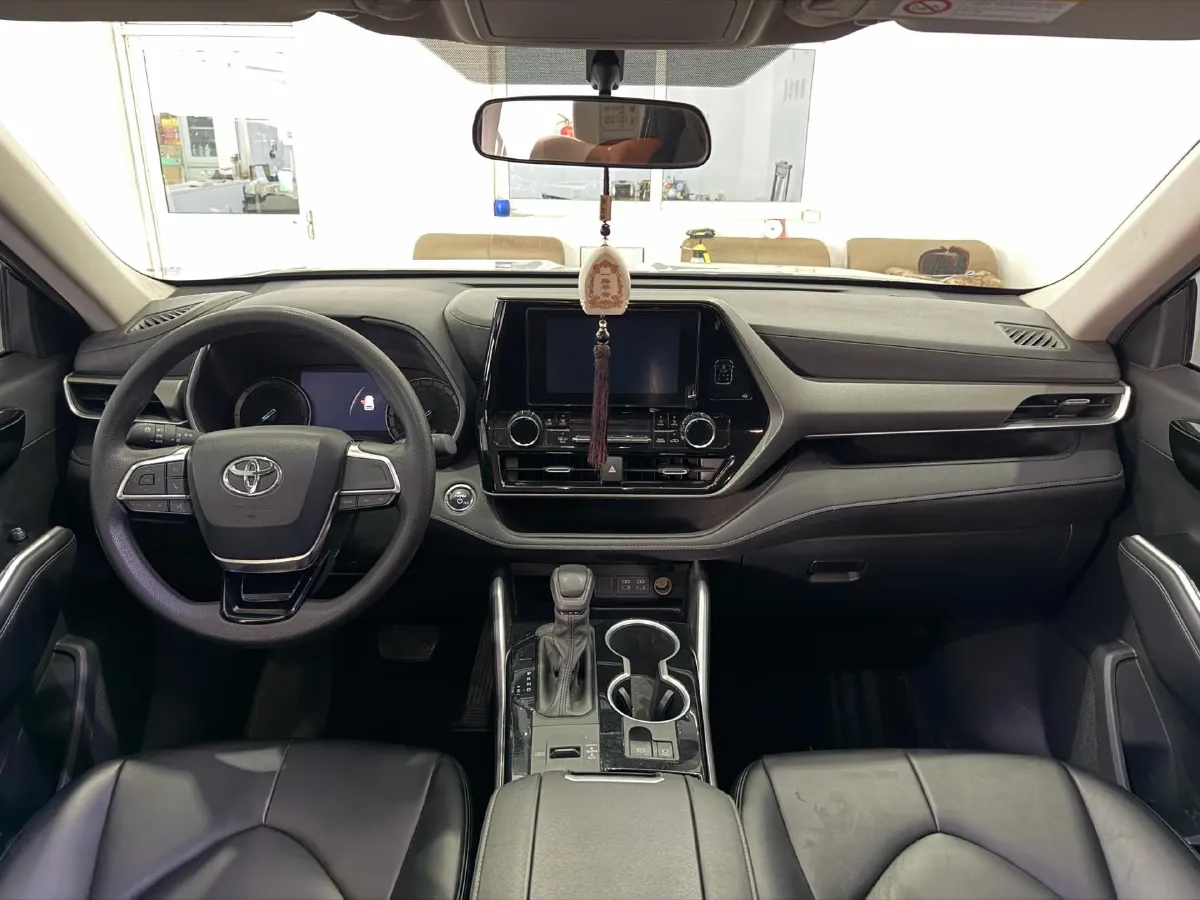 2023 Toyota Highlander 2.5L 189HP L4 E-CVT Hybrid,autocango,china used car exporter,china ev exporter,chinese used car exporter,chinese used ev exporter