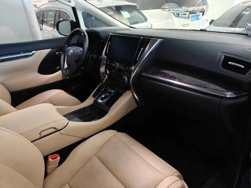 2023 Toyota Alphard 2.5L 117HP L4 E-CVT Hybrid,autocango,china used car exporter,china ev exporter,chinese used car exporter,chinese used ev exporter