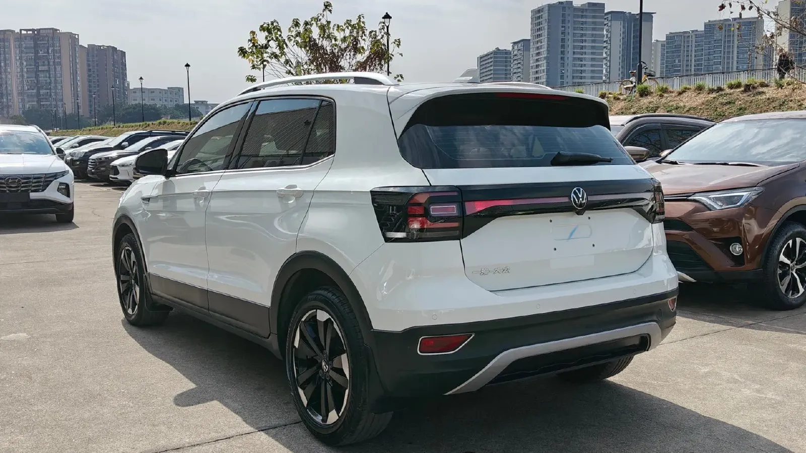 2021 Volkswagen Tacqua 1.5L 113HP L4 6AT,autocango,china used car exporter,china ev exporter,chinese used car exporter,chinese used ev exporter