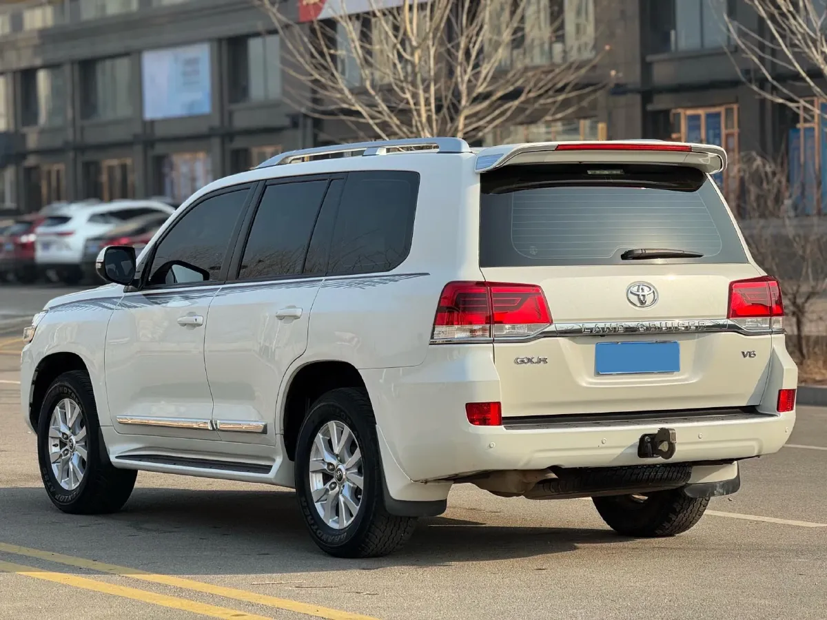 2019 Chevrolet Trax 1.0T 125HP L3 6AT,autocango,china used car exporter,china ev exporter,chinese used car exporter,chinese used ev exporter