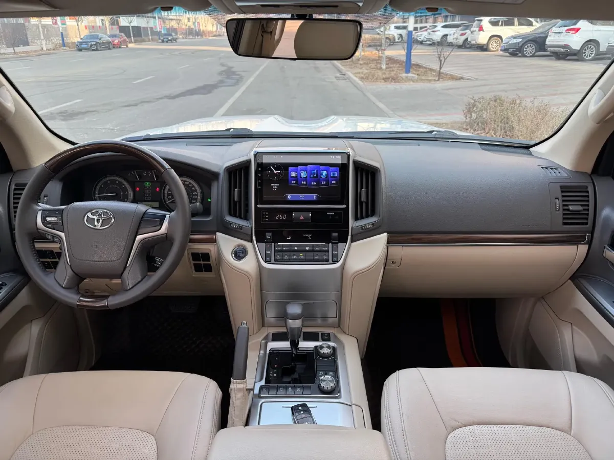 2019 Chevrolet Trax 1.0T 125HP L3 6AT,autocango,china used car exporter,china ev exporter,chinese used car exporter,chinese used ev exporter