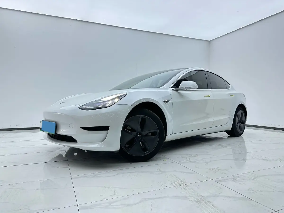 2020 Tesla Model 3 BEV 52KWH
