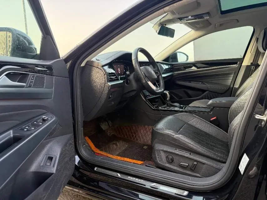 2022 Xpeng P7 BEV 60.2KWH,autocango,china used car exporter,china ev exporter,chinese used car exporter,chinese used ev exporter