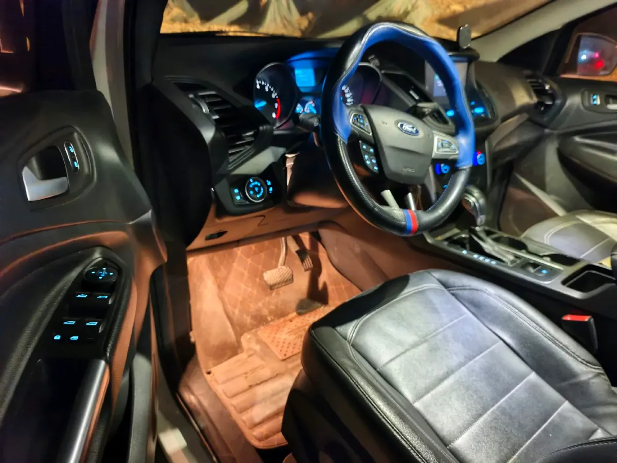 2018 Nissan Terra 2.5L 184HP L4 7AT,autocango,china used car exporter,china ev exporter,chinese used car exporter,chinese used ev exporter