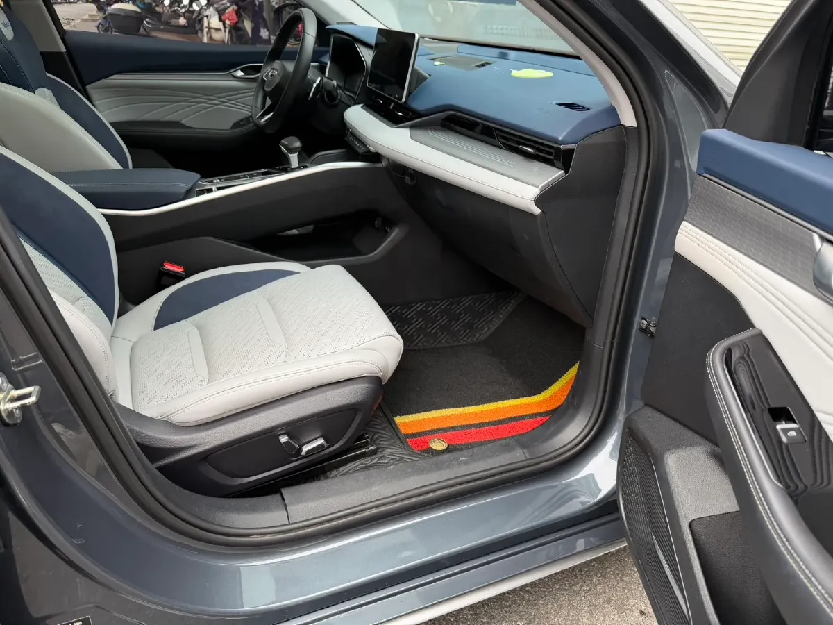 2021 Geely Preface 2.0T 190HP L4 7DCT,autocango,china used car exporter,china ev exporter,chinese used car exporter,chinese used ev exporter