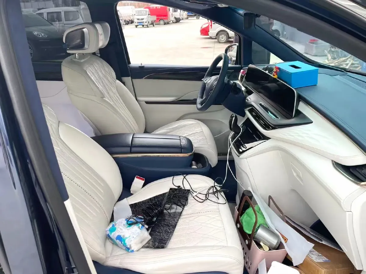 2020 Buick GL8 2.0T 237HP L4 9AT,autocango,china used car exporter,china ev exporter,chinese used car exporter,chinese used ev exporter