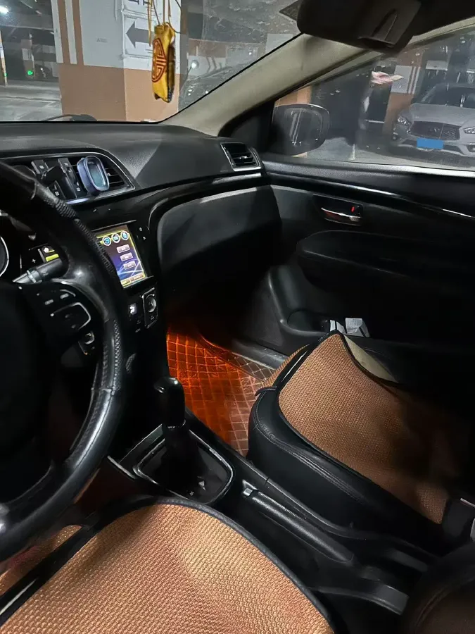 2015 Suzuki Alivio 1.6L 122HP L4 6AT,autocango,china used car exporter,china ev exporter,chinese used car exporter,chinese used ev exporter