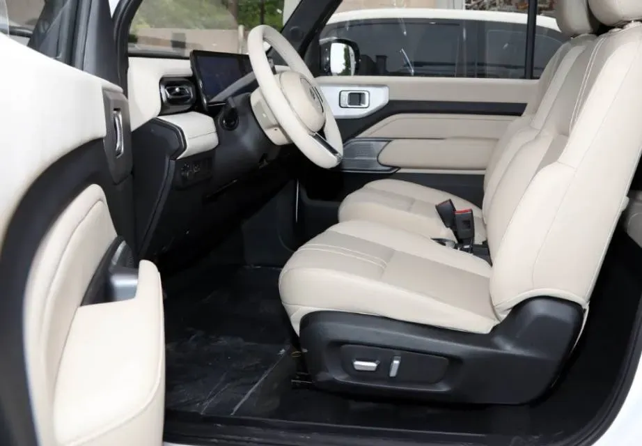 2023 BaoJun Yep BEV 28.1KWH,autocango,china used car exporter,china ev exporter,chinese used car exporter,chinese used ev exporter